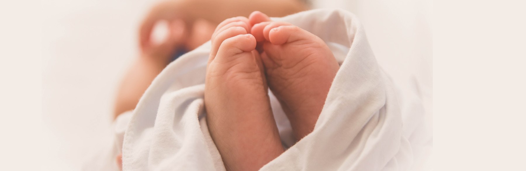 Newborn baby feet